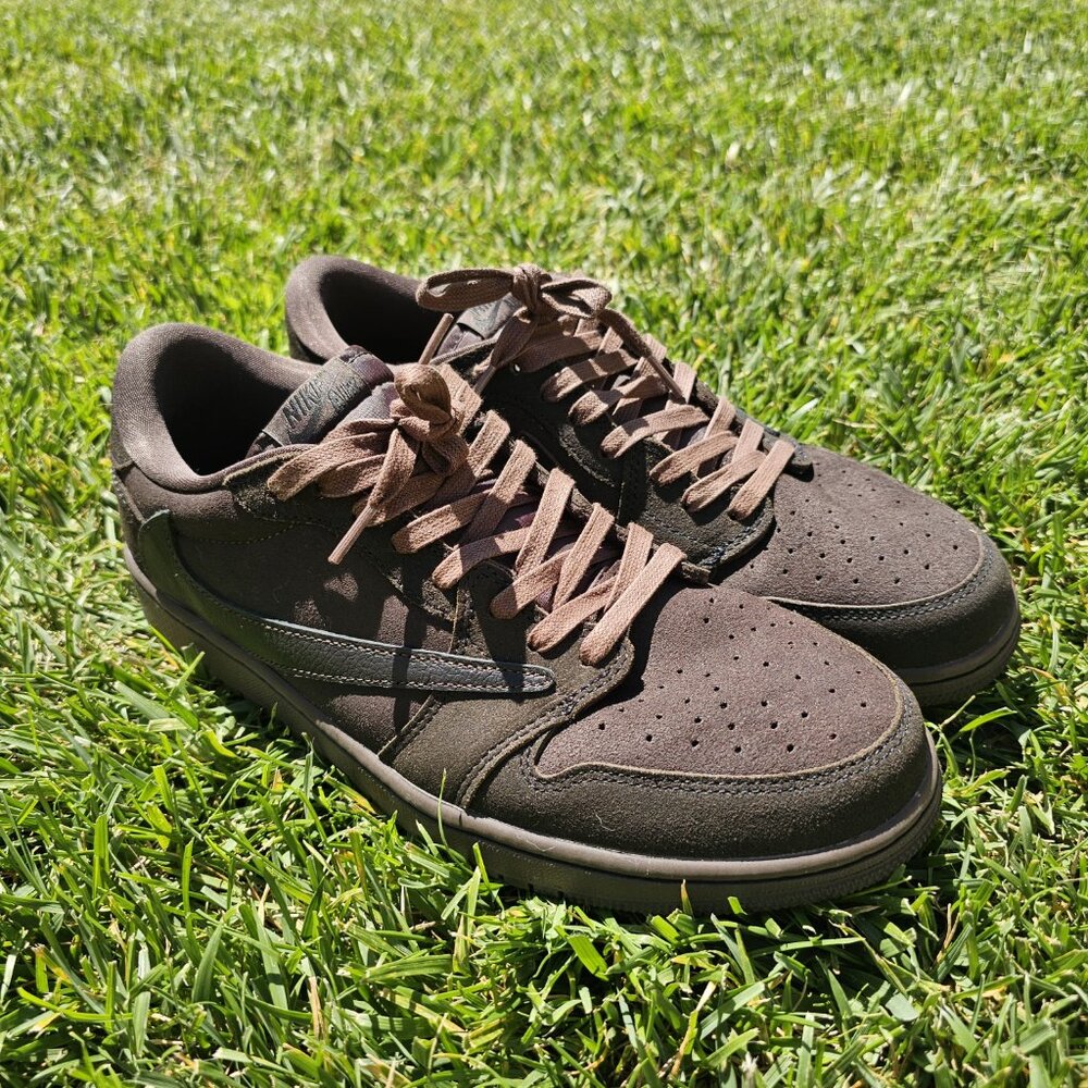 Jordan 1 Travis Scott - Velvet Brown - Size 13 - Picture 2 of 7